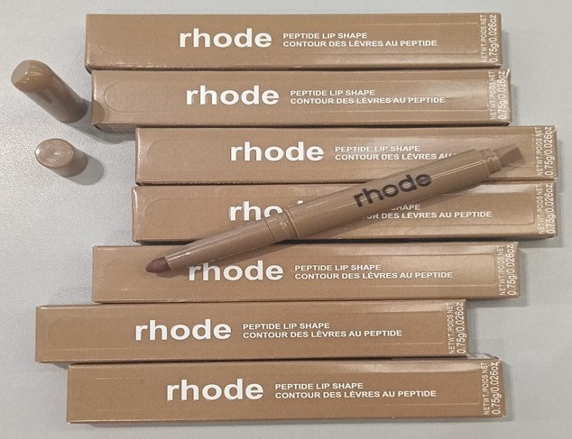 DELINEADOR DE LABIOS RHODE